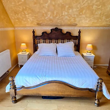 Holiday home Lescapade Villecresnes